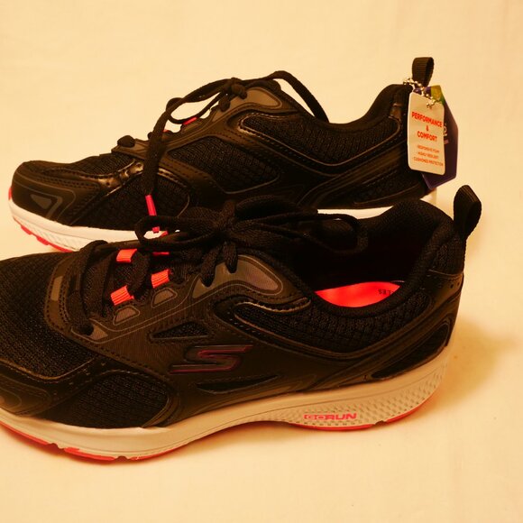 Skechers Go Run Women's Size 7 Black Athletic Running Shoes Sneakers - Picture 3 of 16